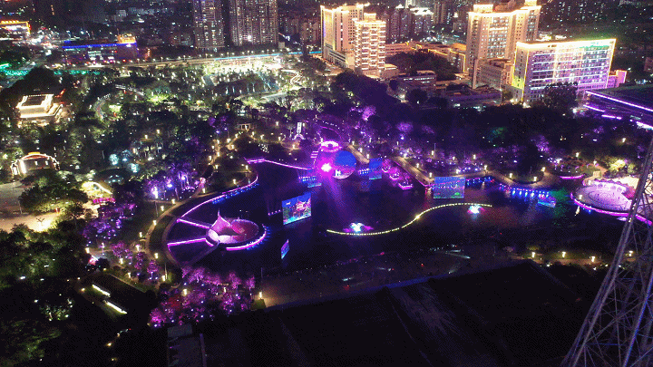 佛山城市中央會(huì)客廳   大型機(jī)械水秀夜游 《大美佛山》